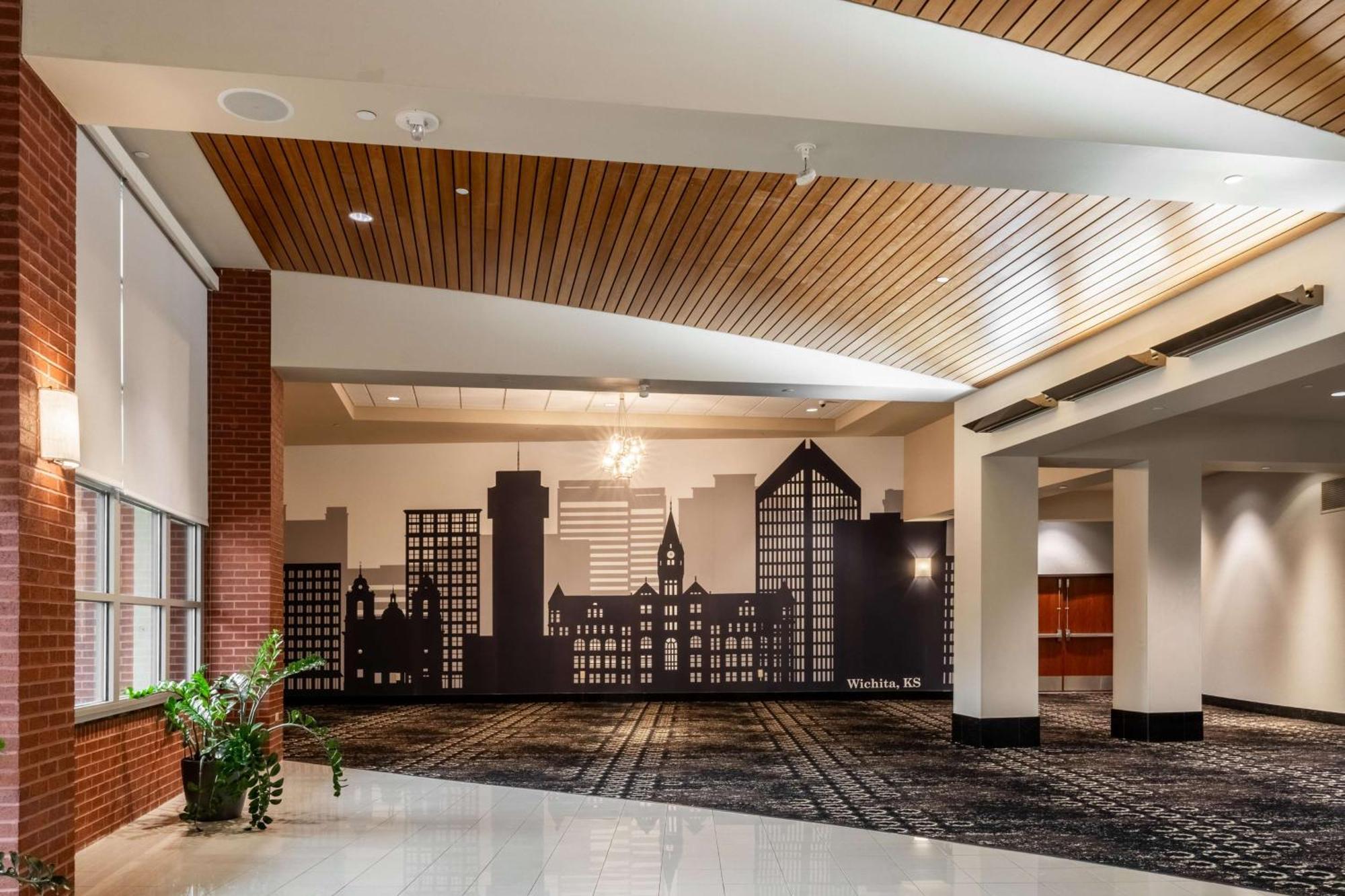 Drury Plaza Hotel Broadview Wichita Exterior foto